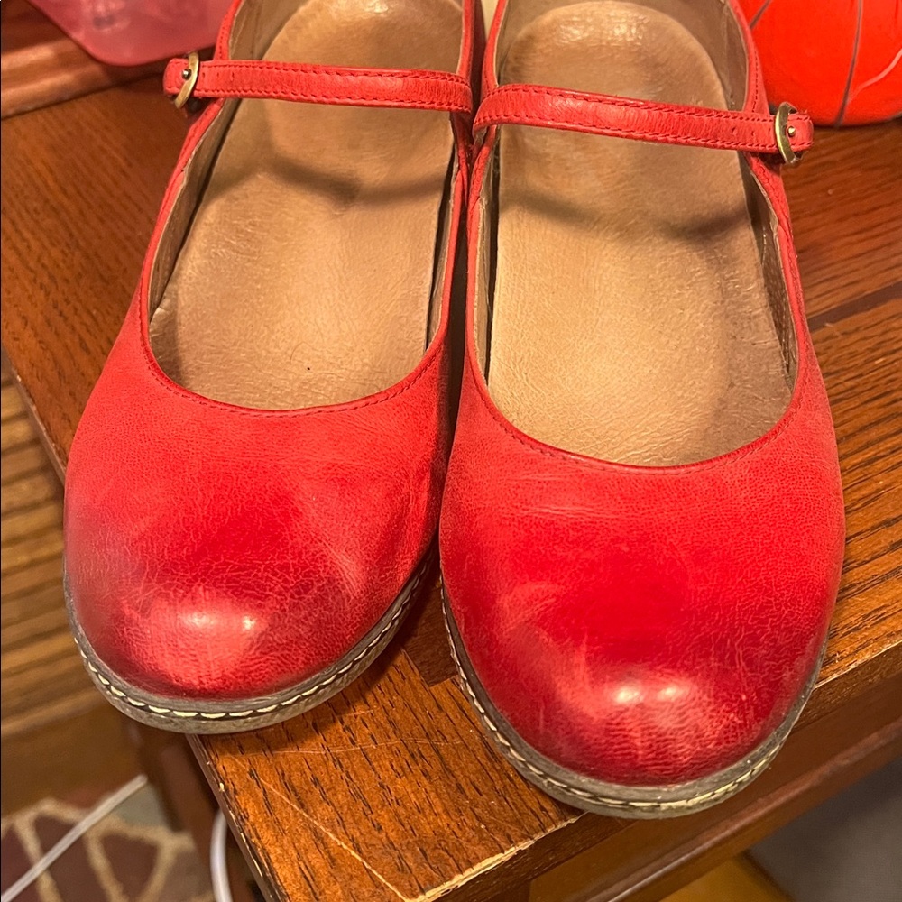 Dansko Loralie Leather Wedge Mary Jane Burnished Red Leather 9.5 - 10